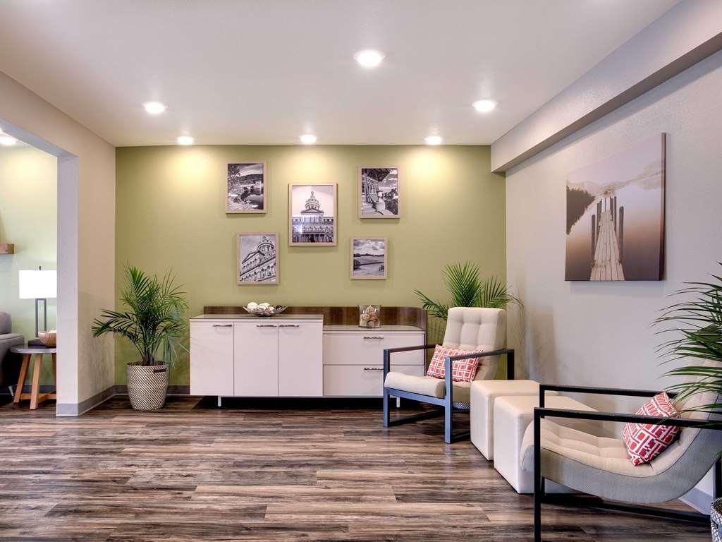 Woodspring Suites Miami Southwest Kendall Interior photo